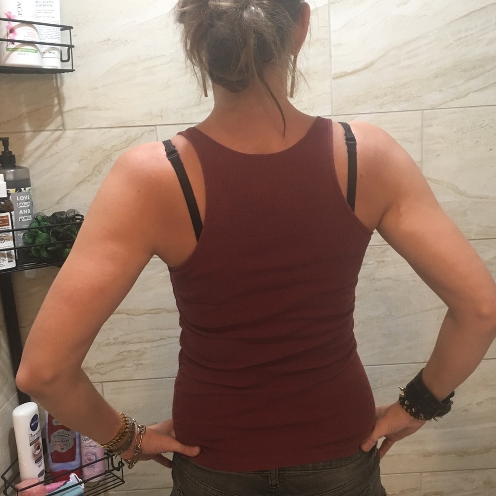 Aerie Body Tank!! Size XS! Maroon-Red, killer comfy, body flattering tank!